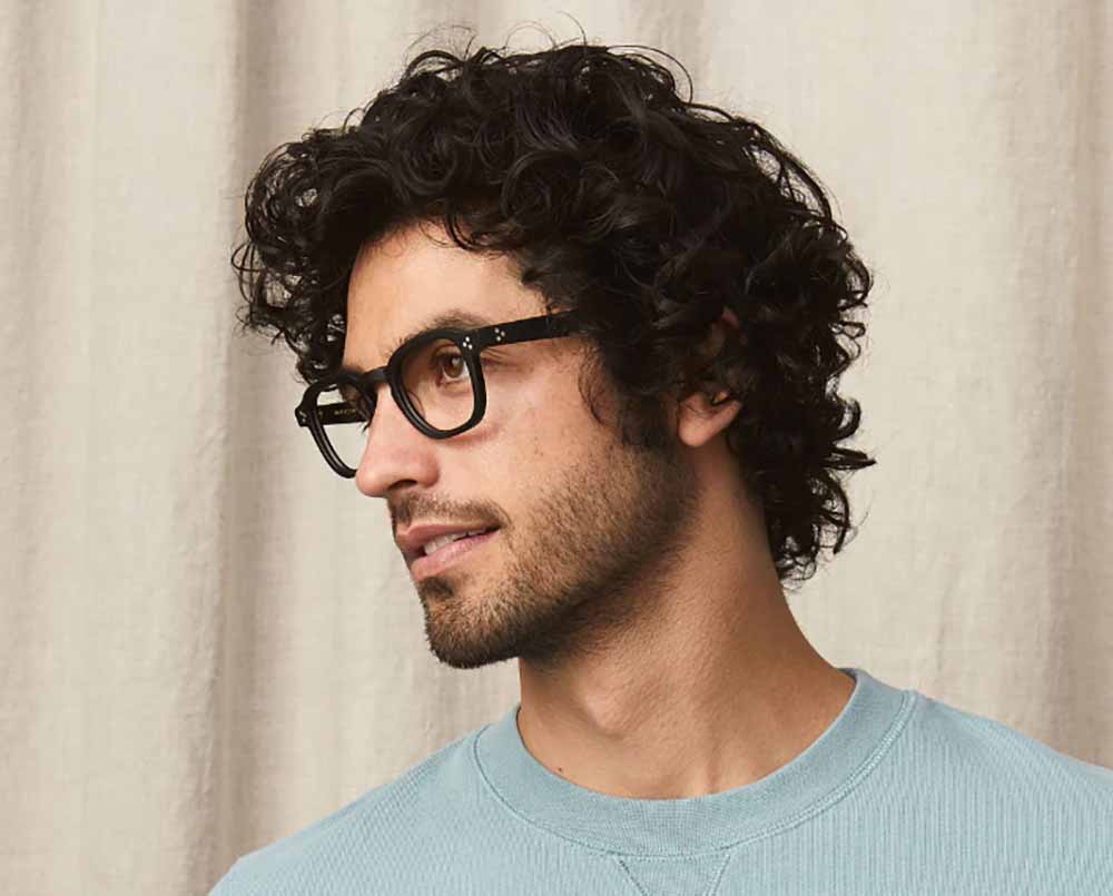 Moscot Momza